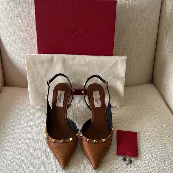 Valentino Garavani Shoes - Valentino Sling back Heels